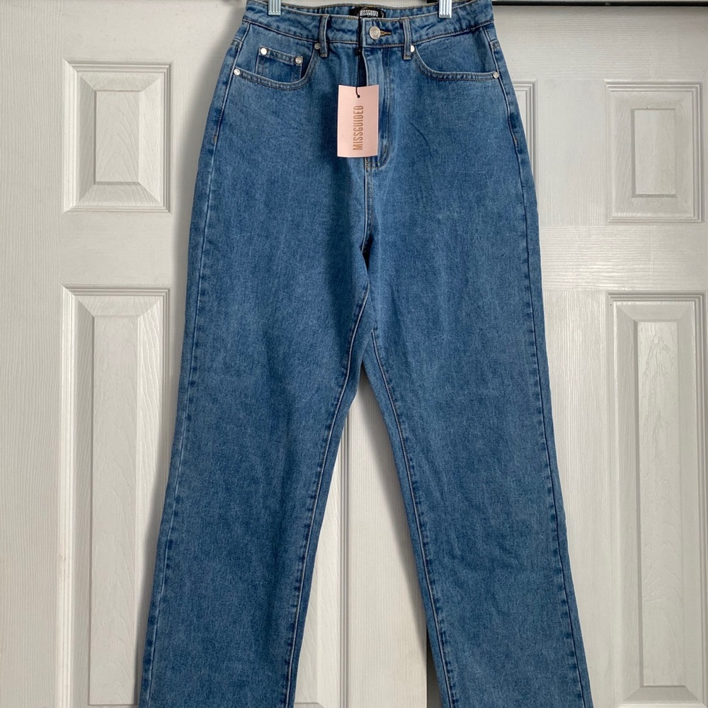 Never worn Missguided boyfriend highrise jeans